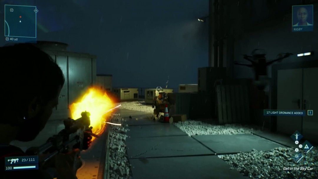 主角使用无人机入侵控制系统，界面显示数据流动效果