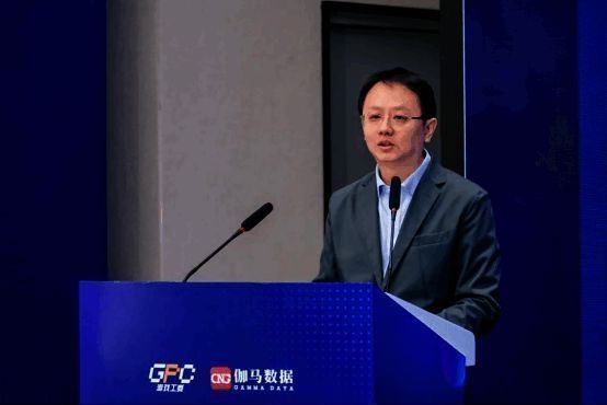 中国游戏产业年会现场全景图，嘉宾齐聚一堂