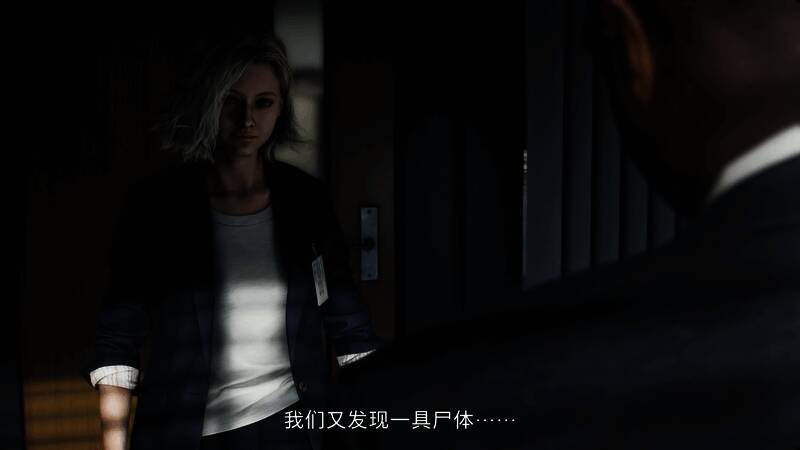 室内探索画面，墙壁布满抓痕，地上散落文件与武器零件