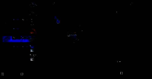 冥灯鱼发光器官特写，营造诡异深海氛围