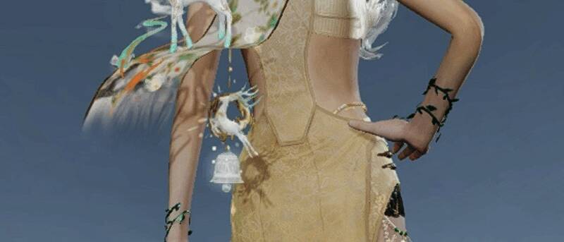 《星球：重启》灵·瑶鹿祈泽挂饰展示图，金色神鹿衔环，铃声清脆动听