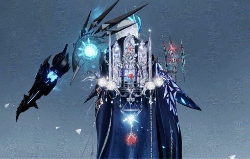 碎梦星笼背包展示，银白色结构复杂，晶体闪烁