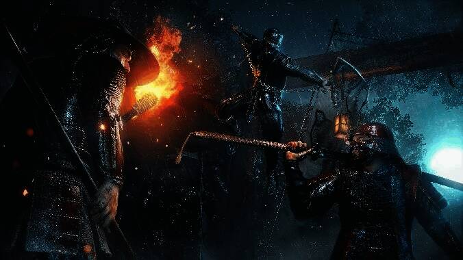 多人联机画面，三名玩家共同对抗BOSS