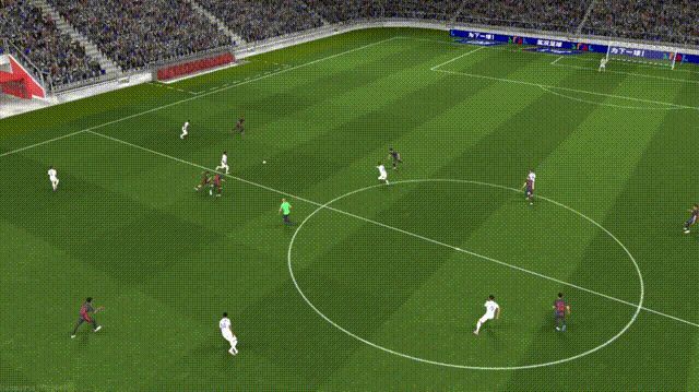 卡卡带球突破后精准射门得分的精彩镜头