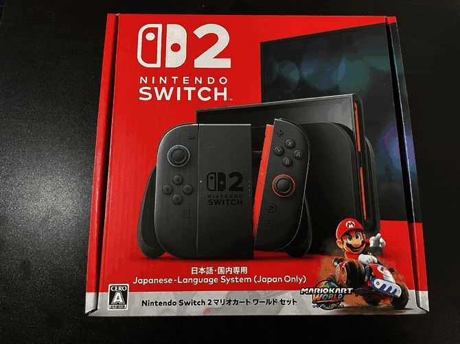 Switch 2配送箱外部采用朴素白板设计，无明显品牌标识，有效避免外界关注