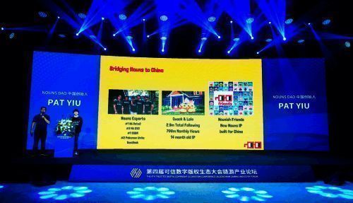 《Shrapnel》游戏画面展示，未来科技风格战斗场景