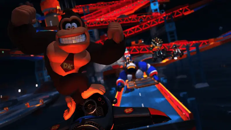 游戏内多人比赛场景，24辆卡丁车齐头并进，场面激烈壮观