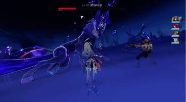 多人协作发动连结攻击的震撼场面