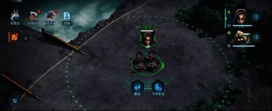 飓风战甲变形为飞行单位，参与空中打击的动态演示