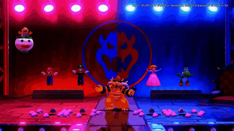 两名玩家使用Joy-Con 2鼠标精准操作，正在进行策略类小游戏对决