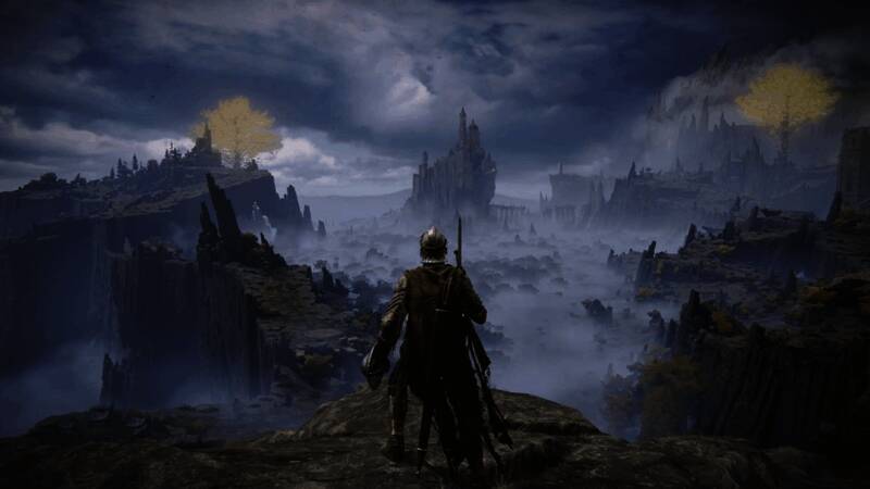 海马云电脑宣传图，展示手机连接云游戏界面，画面清晰流畅