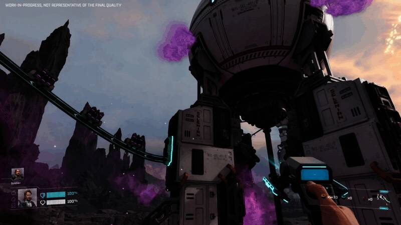 基地内部结构展示，显示复杂的资源运输与加工系统