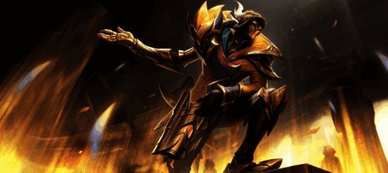 龙冕异士烬皮肤展示图，金色战袍尽显王者风范