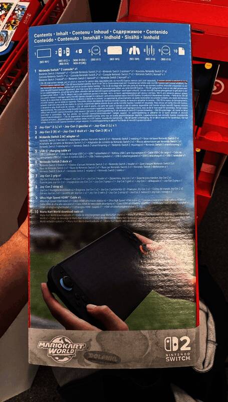 Switch 2包装盒特写，清晰印有需要联网激活MicroSD Express卡的说明