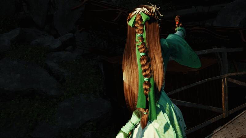 角色特写镜头，面部表情与发丝飘动细节处理细腻