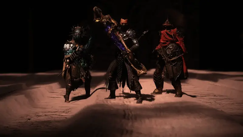 界面展示新增的独特装备图鉴，细节精致，分类清晰