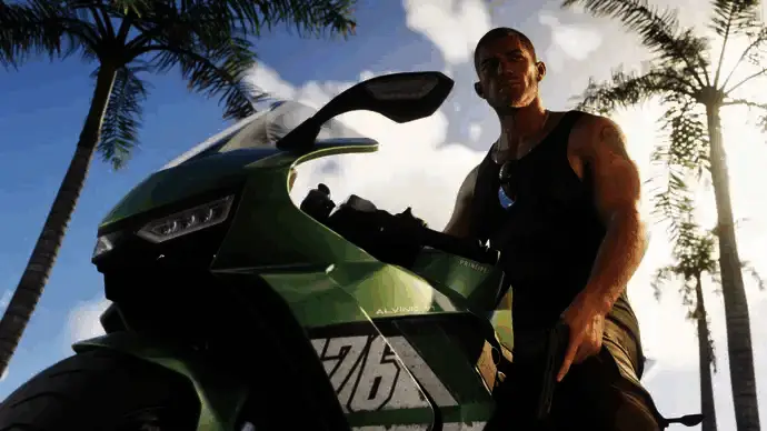 GTA OL游戏界面展示，角色驾驶车辆在城市中疾驰，周围是繁华的虚拟都市景观