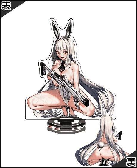 水晶卡牌背面视角，女神轮廓清晰，光影效果细腻