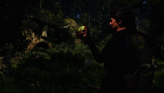 赛马竞技画面，骑手飞奔于赛道之上，观众欢呼不断