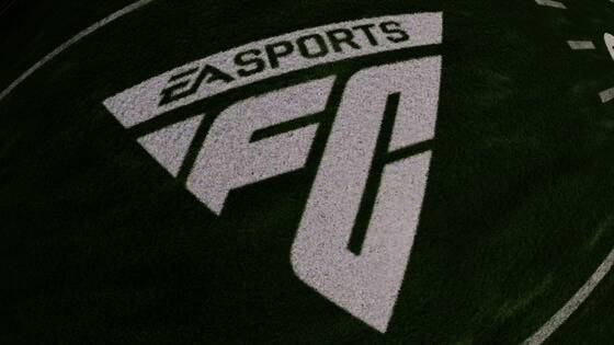 EA总部办公楼外景，员工陆续进入大楼上班