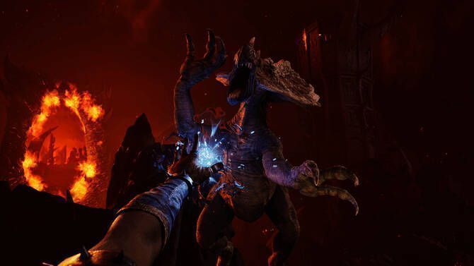 《上古卷轴4》重制版游戏封面展示，背景为神秘古老的城堡与魔法光影交织