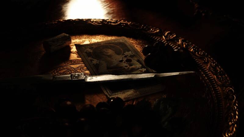 《四海兄弟：故乡》预购奖励物品展示，包括武器、服装、马匹等虚拟道具