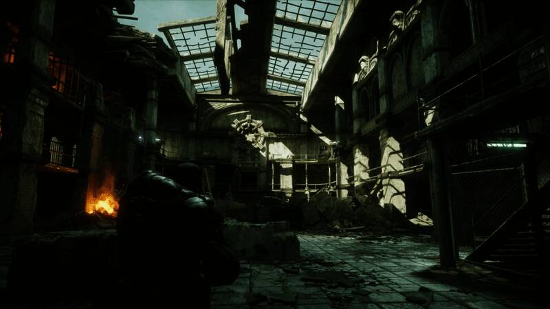 城市废墟场景，远处烟雾与爆炸特效层次分明