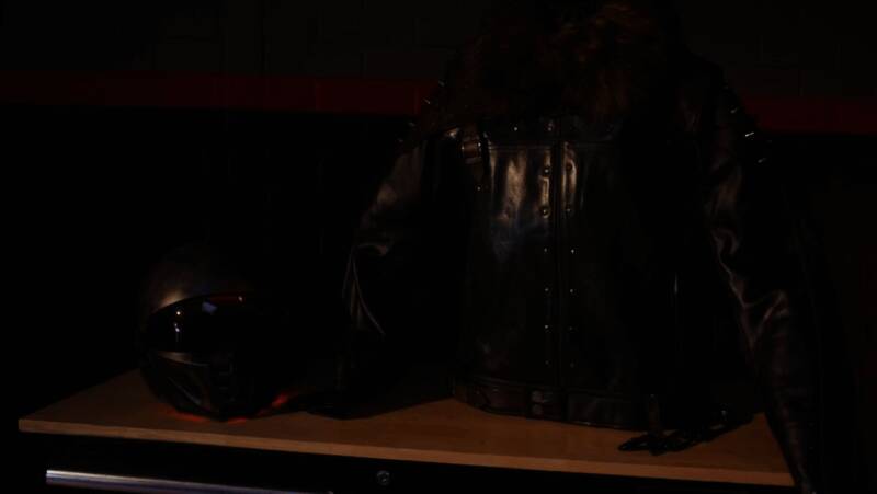 机车尾部灯光效果展示，动态光效科技感十足