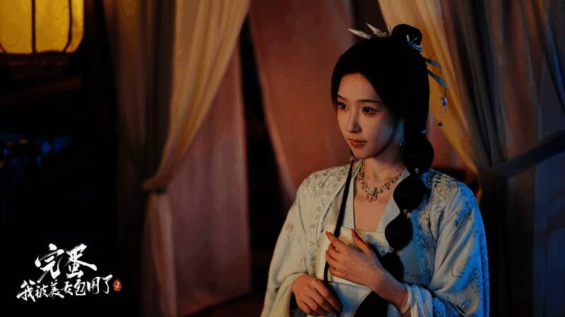 剧情分支选择界面，选项影响结局走向