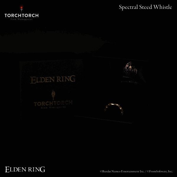 戒指背面视角，雕刻细致入微