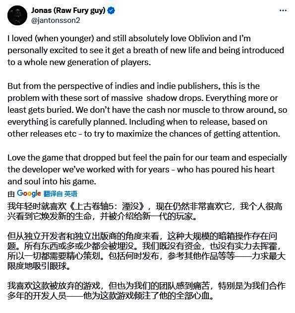 游戏开发者在电脑前认真工作的场景，墙上贴有项目进度表和宣传海报