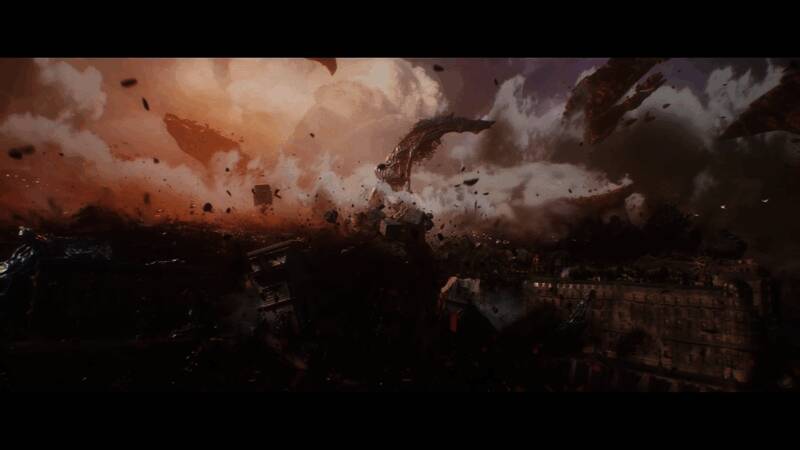 角色装备界面展示，多种武器与技能搭配方案可选