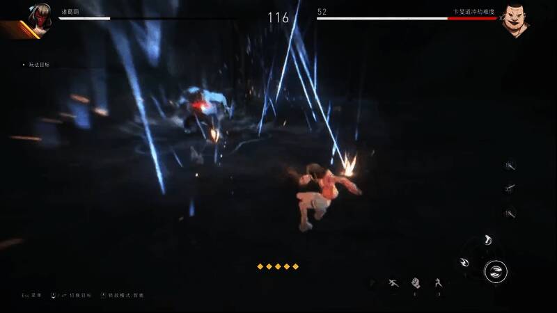 主角团集结，背景为异界入口，氛围神秘