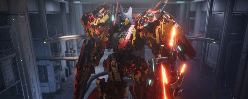解限机游戏中龙渊机甲展示狱龙炽燃涂装效果，红色火焰纹路在暗色装甲上蔓延，细节处金色镶边熠熠生辉
