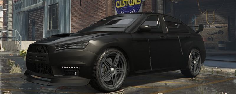 GTAOL中装甲骷髅马在街头疾驰，车身布满弹痕却依旧坚挺，周围是城市战斗场景