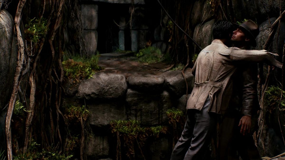 神庙内部机关启动，石像转动，地板裂开露出深渊