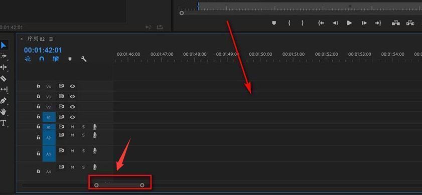 鼠标指针在时间轴上方显示为带箭头的滚轮图标，表示进入轨道缩放模式