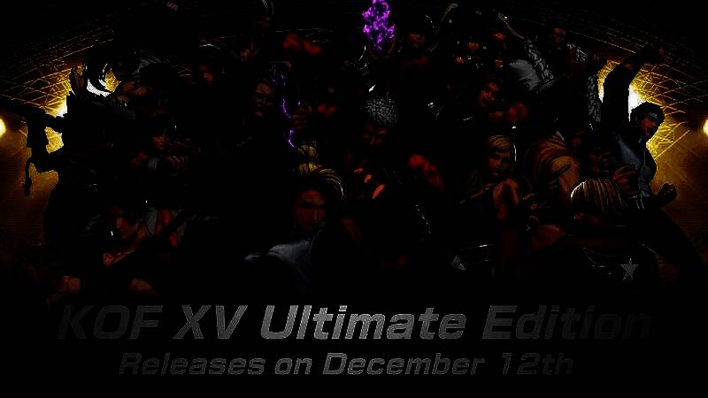 《拳皇15》终极版角色阵容展示图，众多角色排列整齐，背景为擂台灯光与火焰特效，气势恢宏