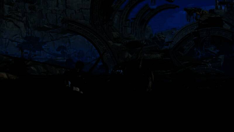 角色在战斗中连续切换四种武器形态，画面中央显示能量条随切换上升