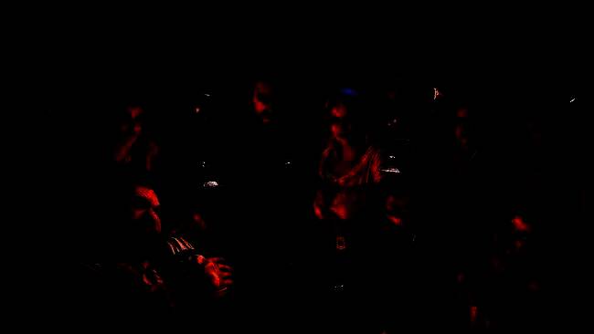 CDPR官方发布的《巫师4》开发进展公告截图，背景为神秘森林与符文光影