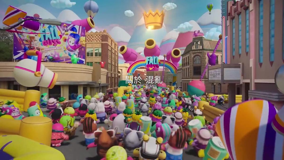 《最后的生还者》中艾莉手持武器警戒前行的紧张场景