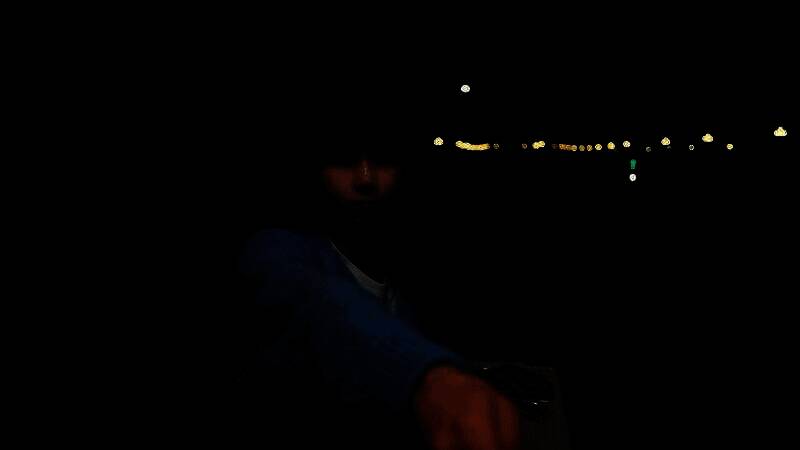 游戏日程界面展示，左侧为时间轴，右侧为可选行动列表