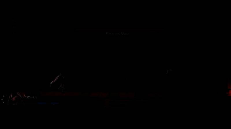 游戏场景截图，展现主角在一片被藤蔓缠绕的古代遗迹中前行，光影透过破碎穹顶洒落，氛围神秘