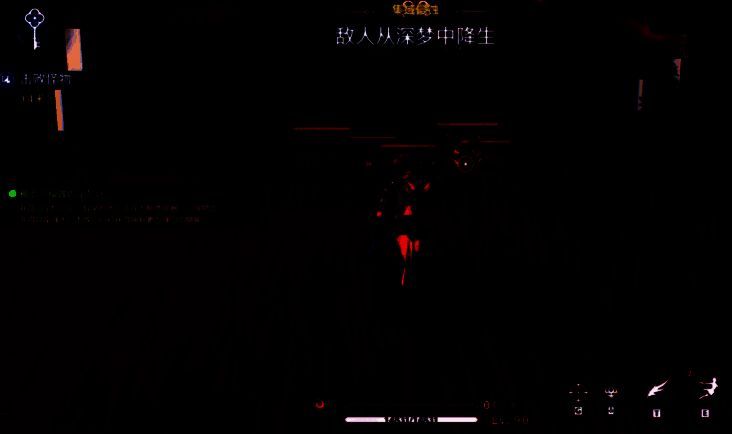 赤霞闪避瞬间残影效果明显，紧接着发动近身反击，火焰剑光划过敌人