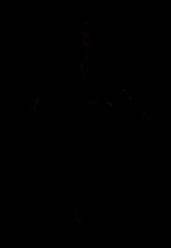 四妹旧版半身像，服饰风格偏传统，色彩较为暗沉