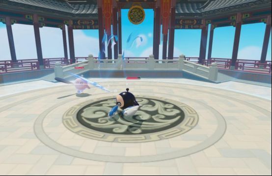 两名蛋仔在擂台上对战，一人持双刀一人持剑，动作张力十足