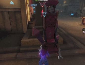 动画演示空军开枪过程，监管者被命中后出现僵直动作，求生者趁机逃脱