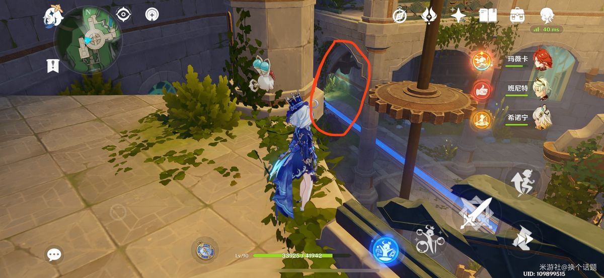 狭窄通道尽头，一道光柱从天而降，照亮中央电梯