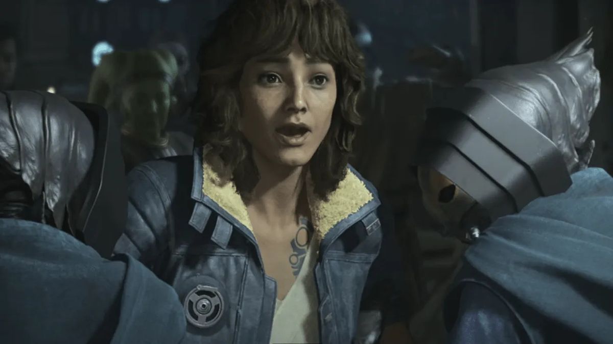 游戏内太空战斗场景截图，飞船在行星轨道上激烈交火，视觉特效华丽