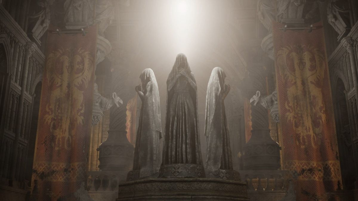 角色施展终极技能，剑光划破迷雾，周围敌人被击飞爆炸